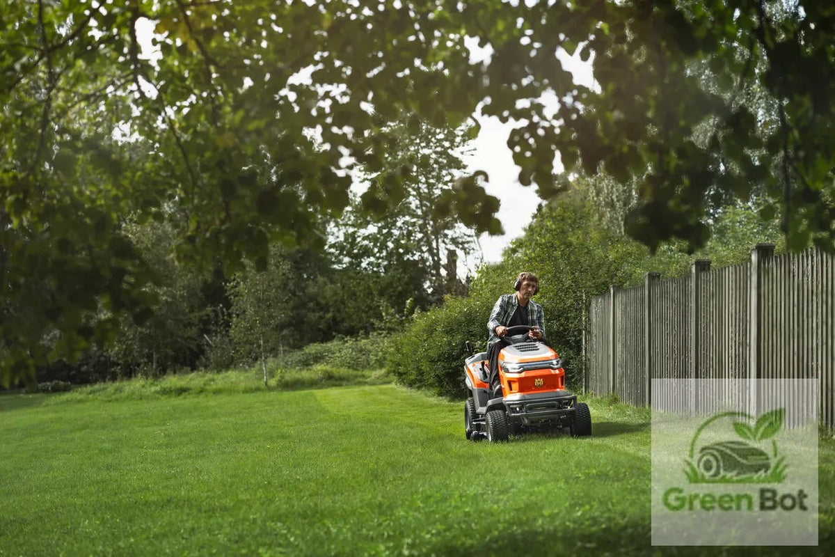 Husqvarna TC 220 T – Aufsitzmäher mit Grasfangkorb