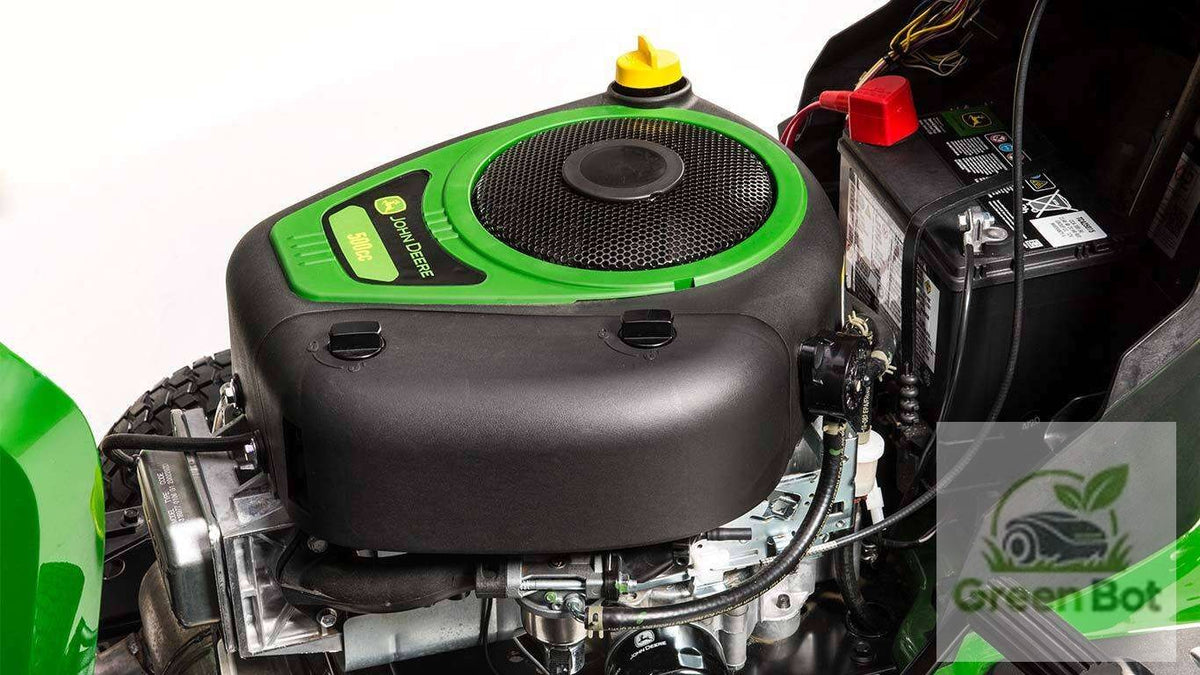 John Deere X117R mit Heckfangkorb